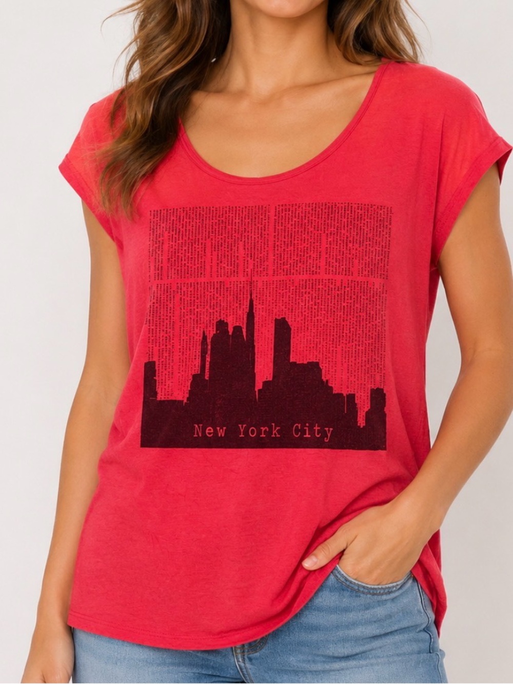 Purple Snow New York City Graphic Scoop Neck Women’s Tee - Red/coral SZ LG
